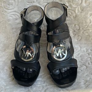 Michael Michael Kors Ankle Strap Black Leather Open Toe Heel Shoes Size 7.5M